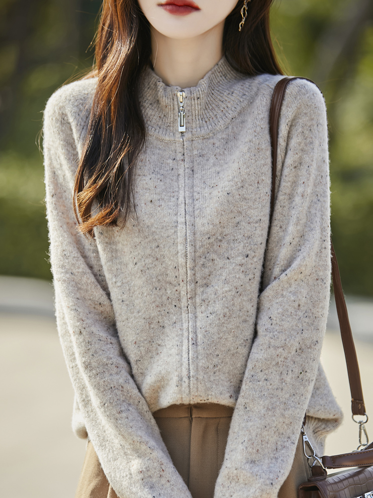Podstawowy damski sweter ze 10 – Winter Clothing Colors recenzja i cena