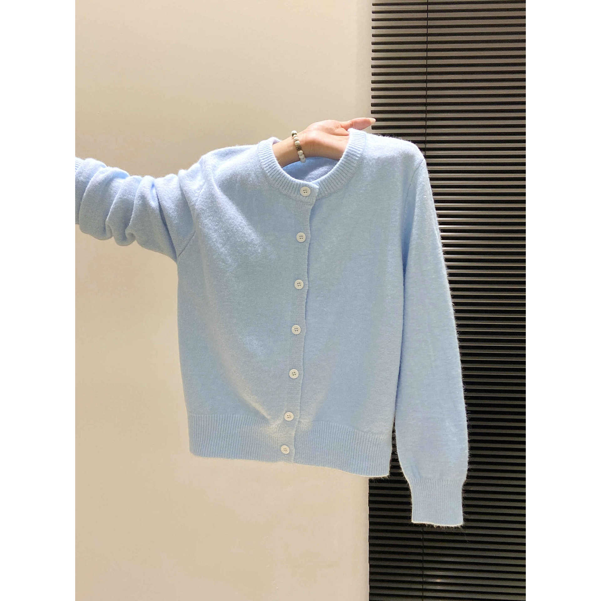 Jednokolorowy damski kardigan  – Winter Clothing Colors recenzja i cena